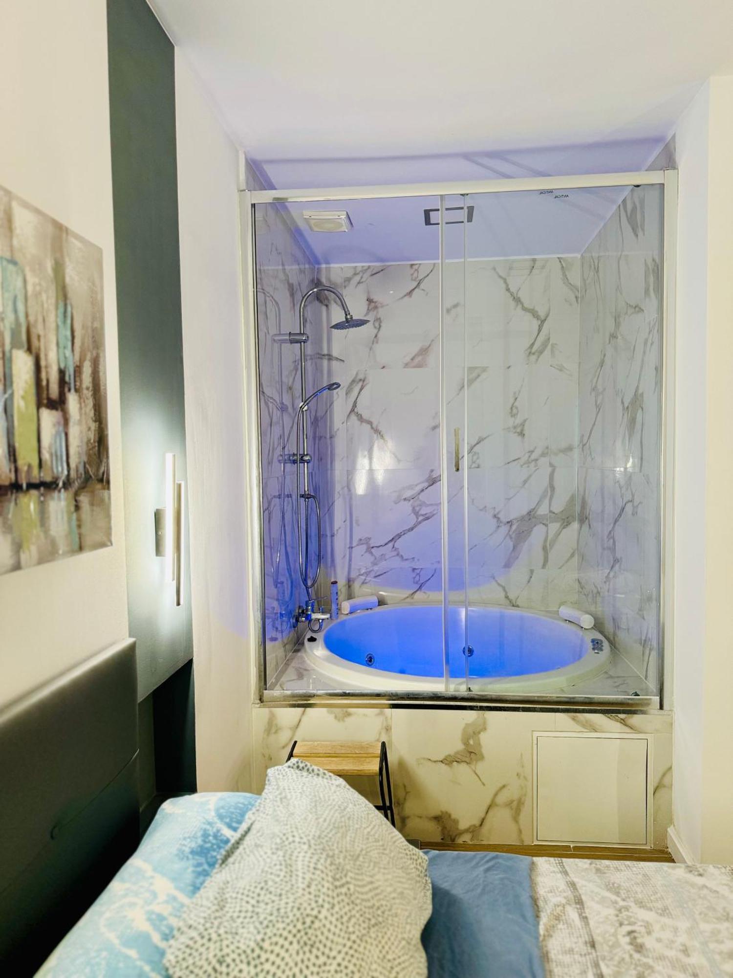 Con Jacuzzi Privado Aguacate Appartement Madrid